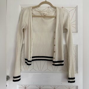 Cute Cardigan with black stripes